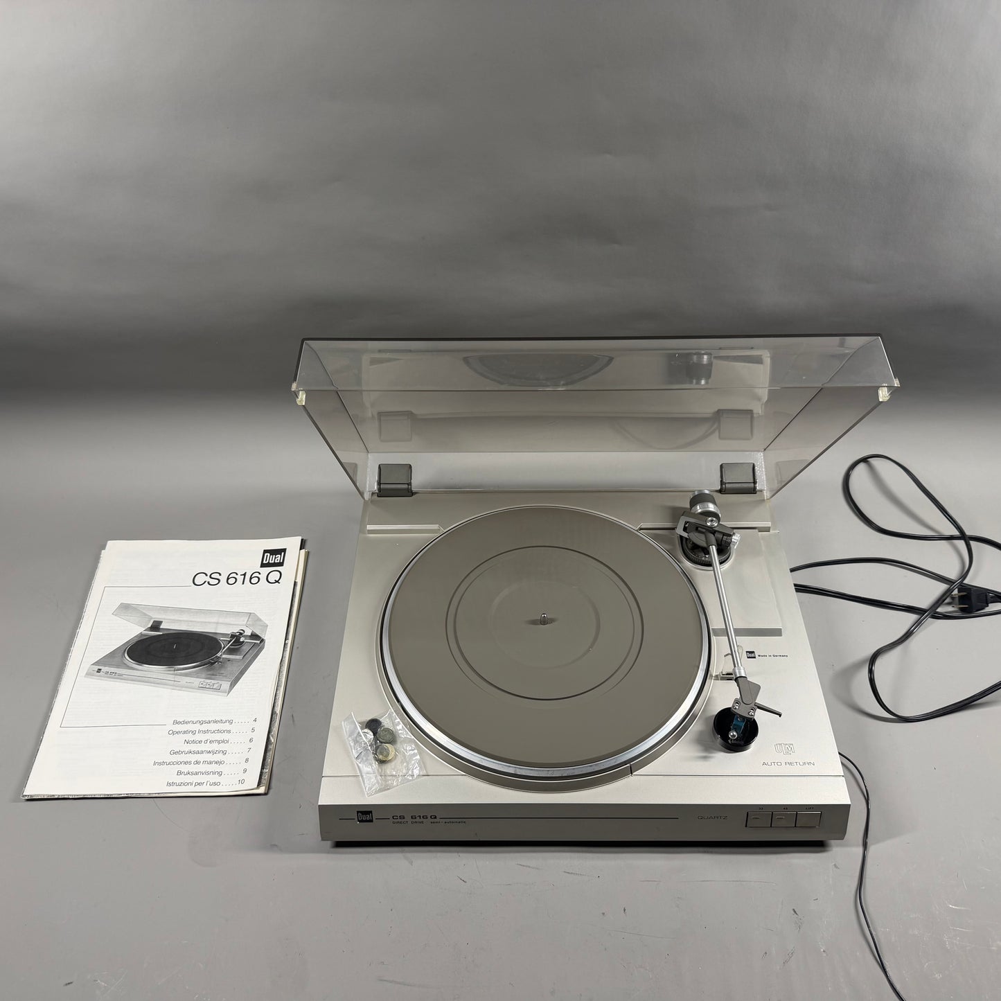 Dual CS 616 Q  Direct-Drive Turntable