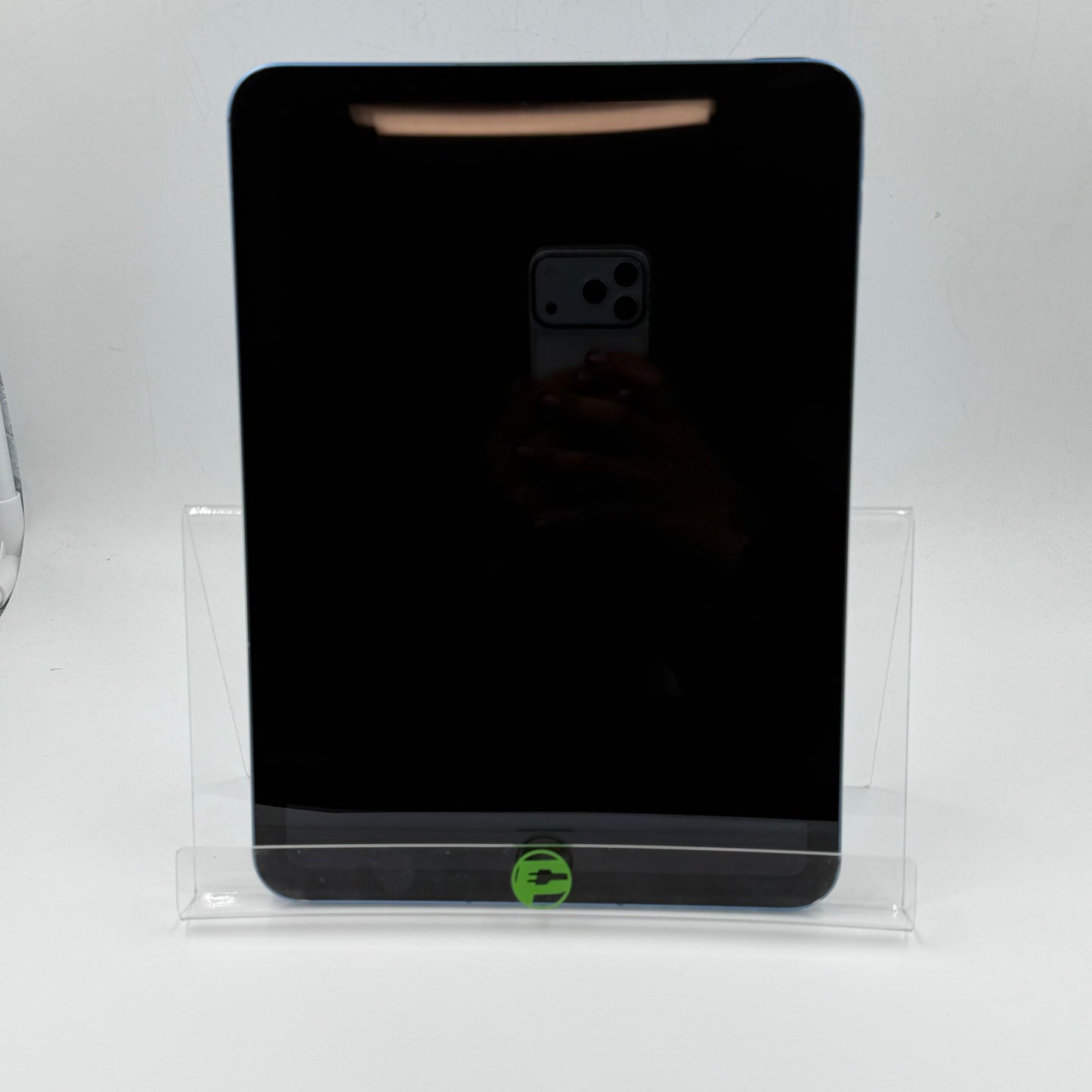 Unlocked Apple iPad Pro 11" 3rd Gen 128GB Blue MD7G4LL/A