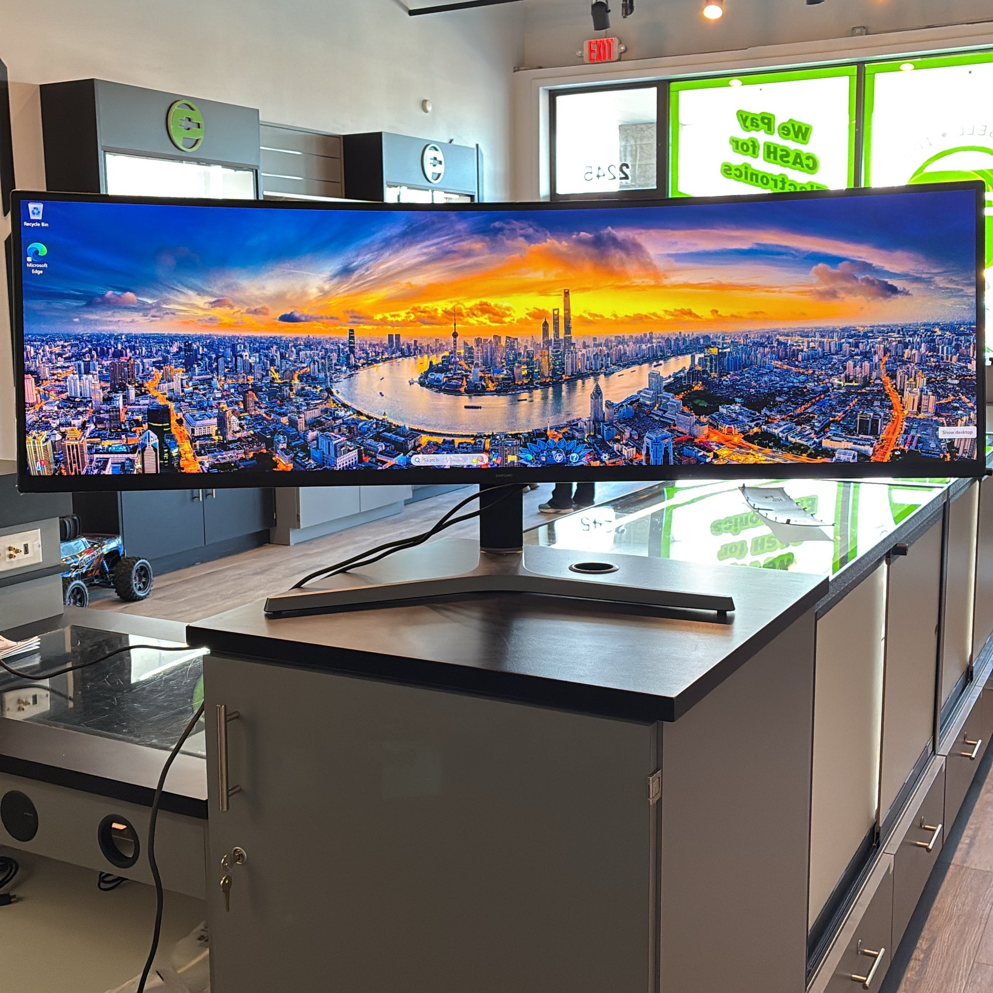 Samsung 49" C49G97TSSNXDCSAMSUNG QD-OLED 240Hz Curved Gaming Monitor
