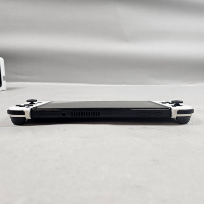 Nintendo Switch OLED Video Game Console HEG-001 Black/White