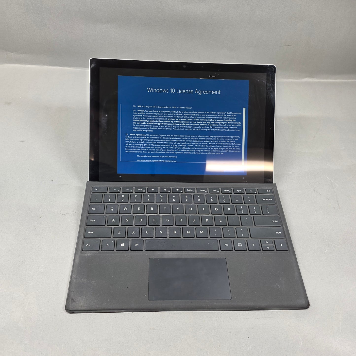 Microsoft Surface Pro 5 1796  12.3 i5-7300U 2.60GHz 8GB RAM