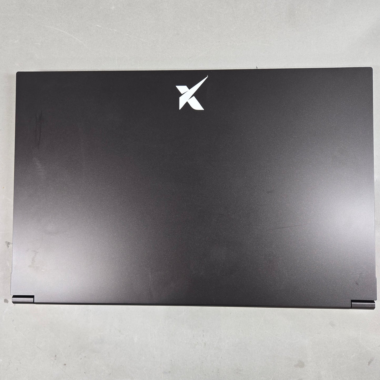 Xidax Laptop NP70SND i9-14900HX 2.2GHz 64GB RAM 2TB SSD 1TB SSD GeForce RTX 4060