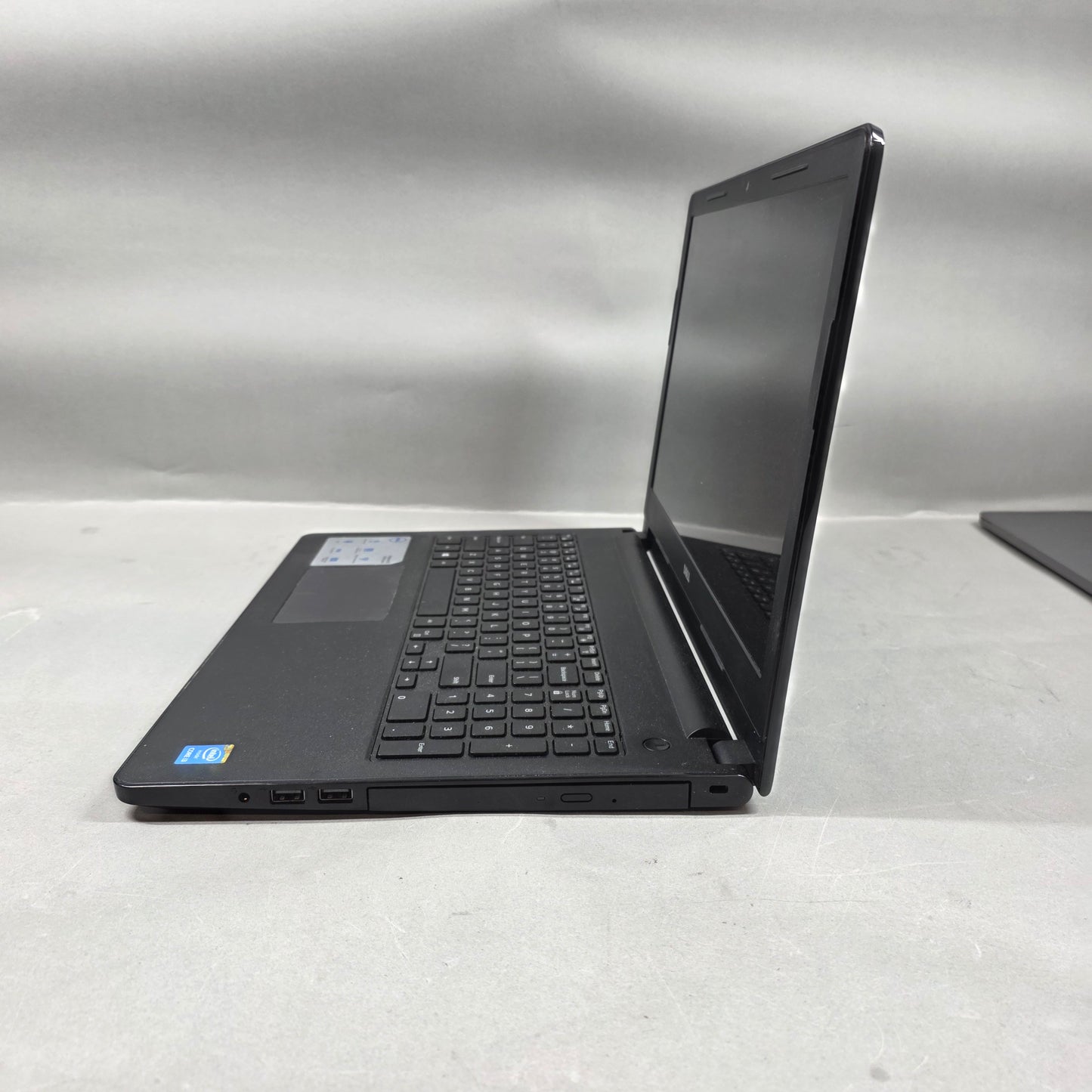 Dell Latitude 5400 i7-8665U 2.1GHz 8GB RAM 250GB 