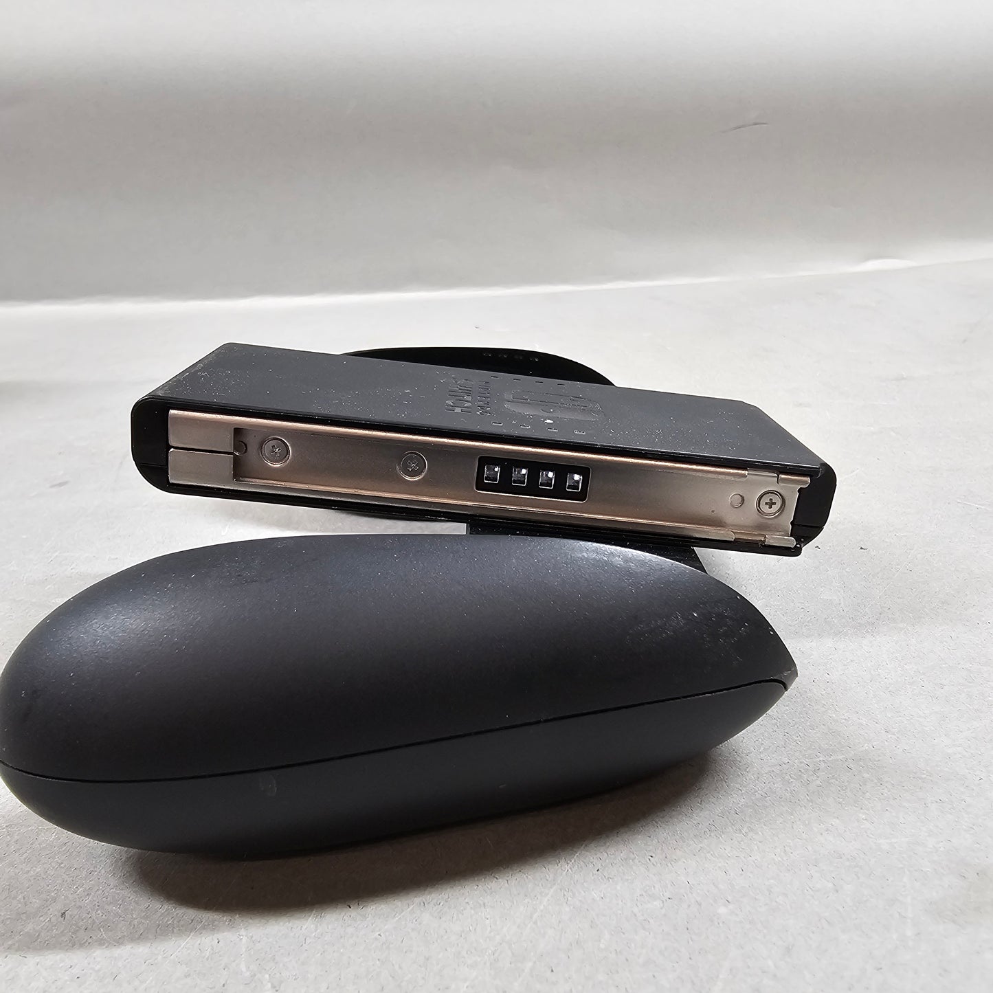 Nintendo Switch OLED Video Game Console HEG-001 Black/White