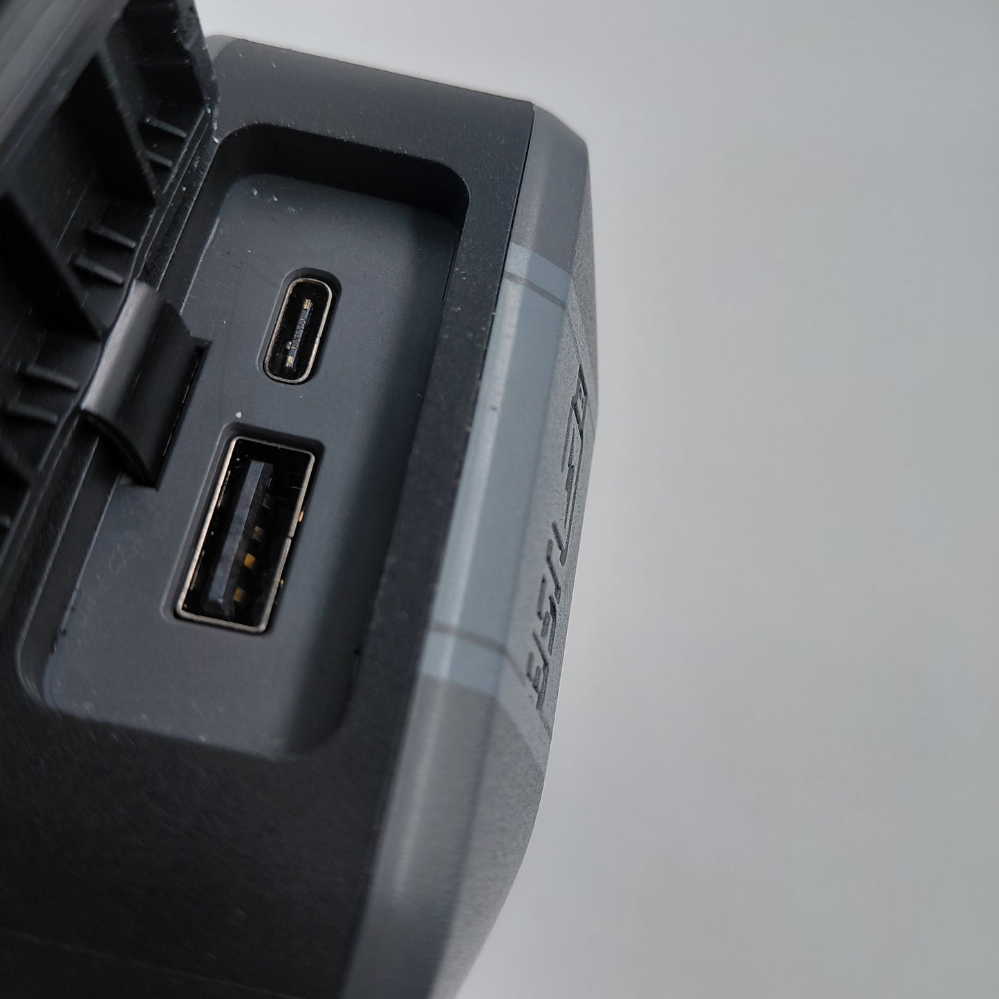 Fantik T8 Apex Portable Car Starter T8