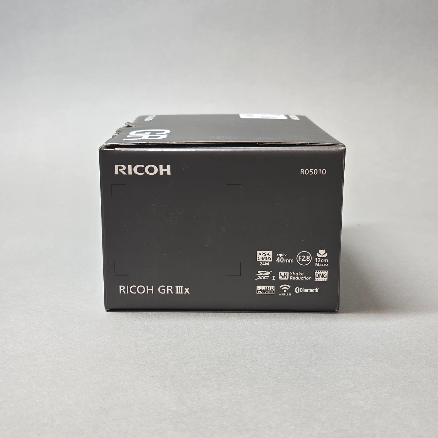 New Ricoh GR IIIx R05010 24MP Digital Camera 0 Shutter Count