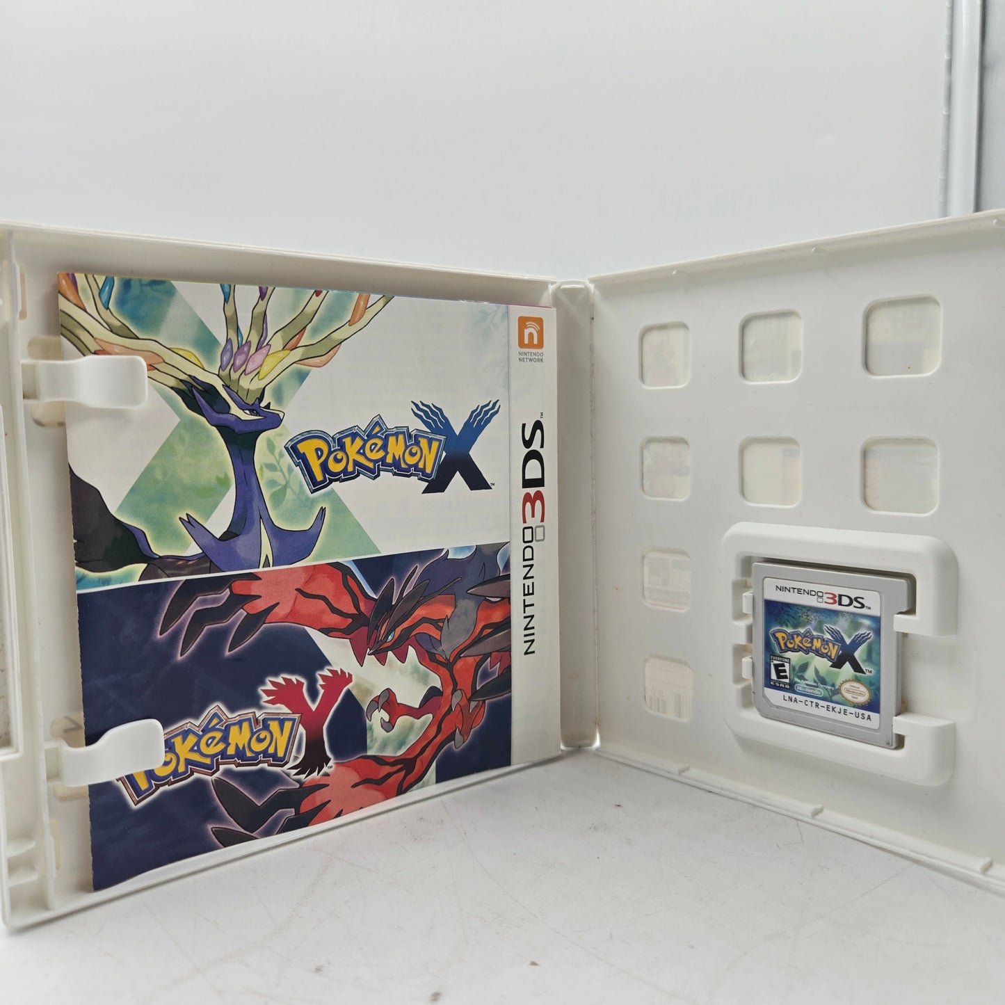 Pokemon X (Nintendo 3DS, 2013)