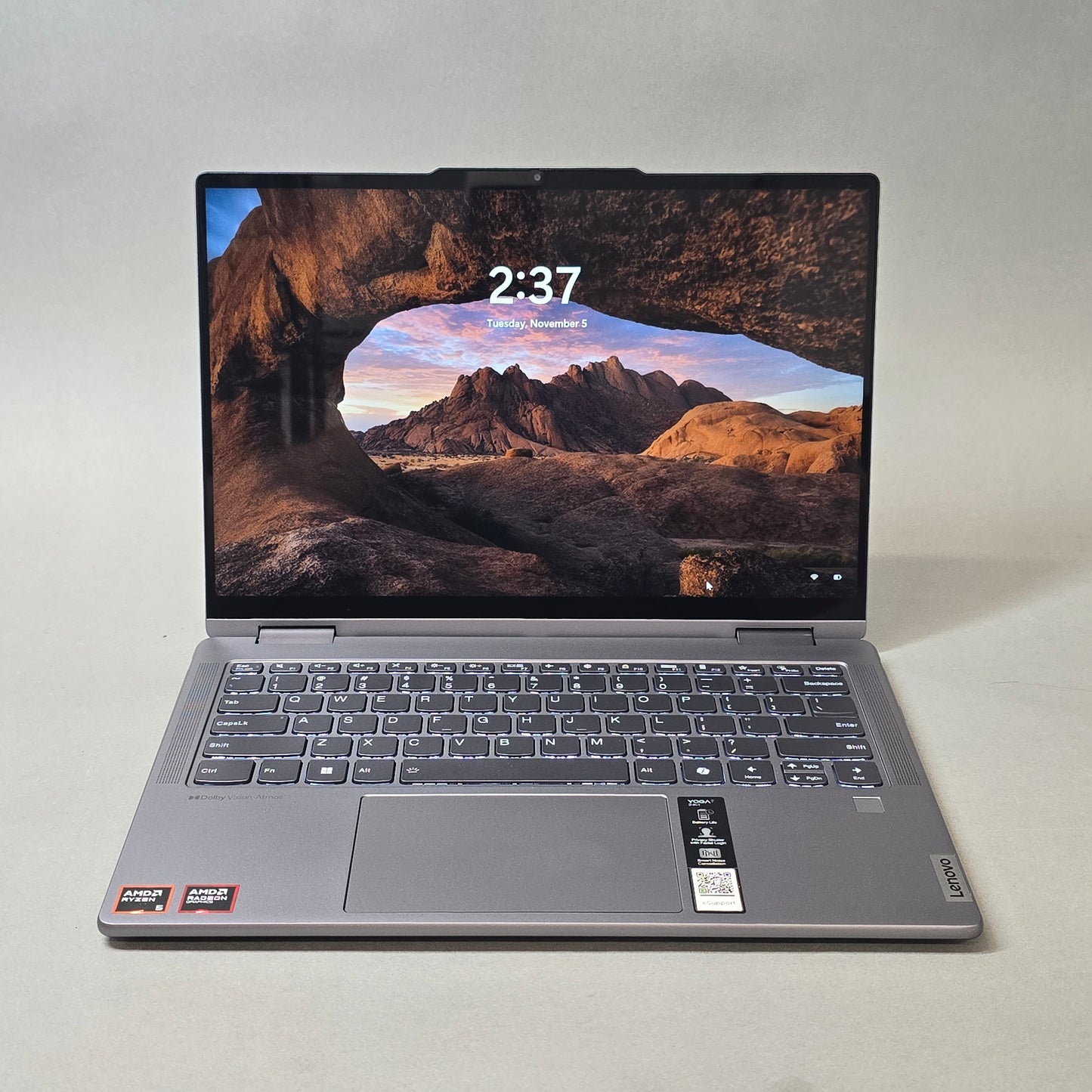 Lenovo Yoga 7 14AHP9 14" Ryzen 5 8640HS 3.5GHz 8GB RAM 512GB SSD Radeon 760M