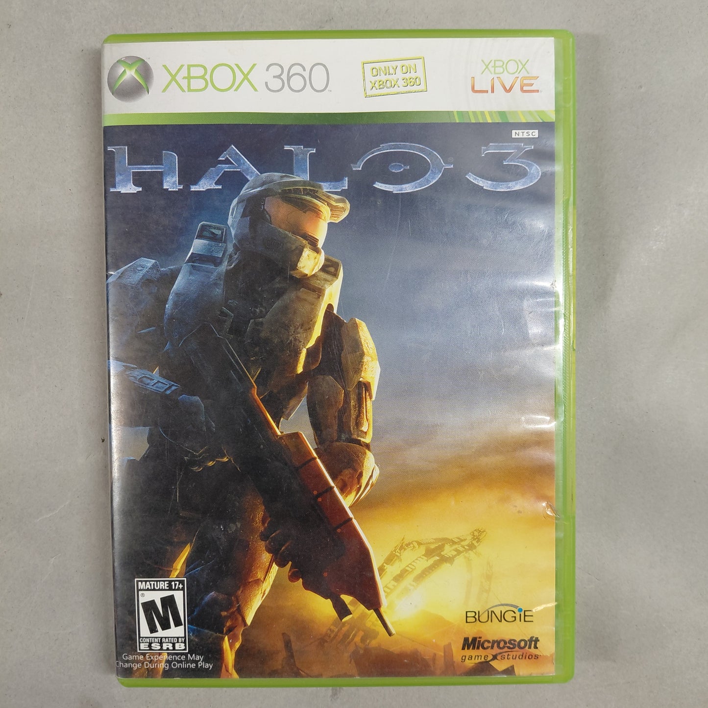 Microsoft Xbox 360 S 4GB Black 1439 W/3 Games