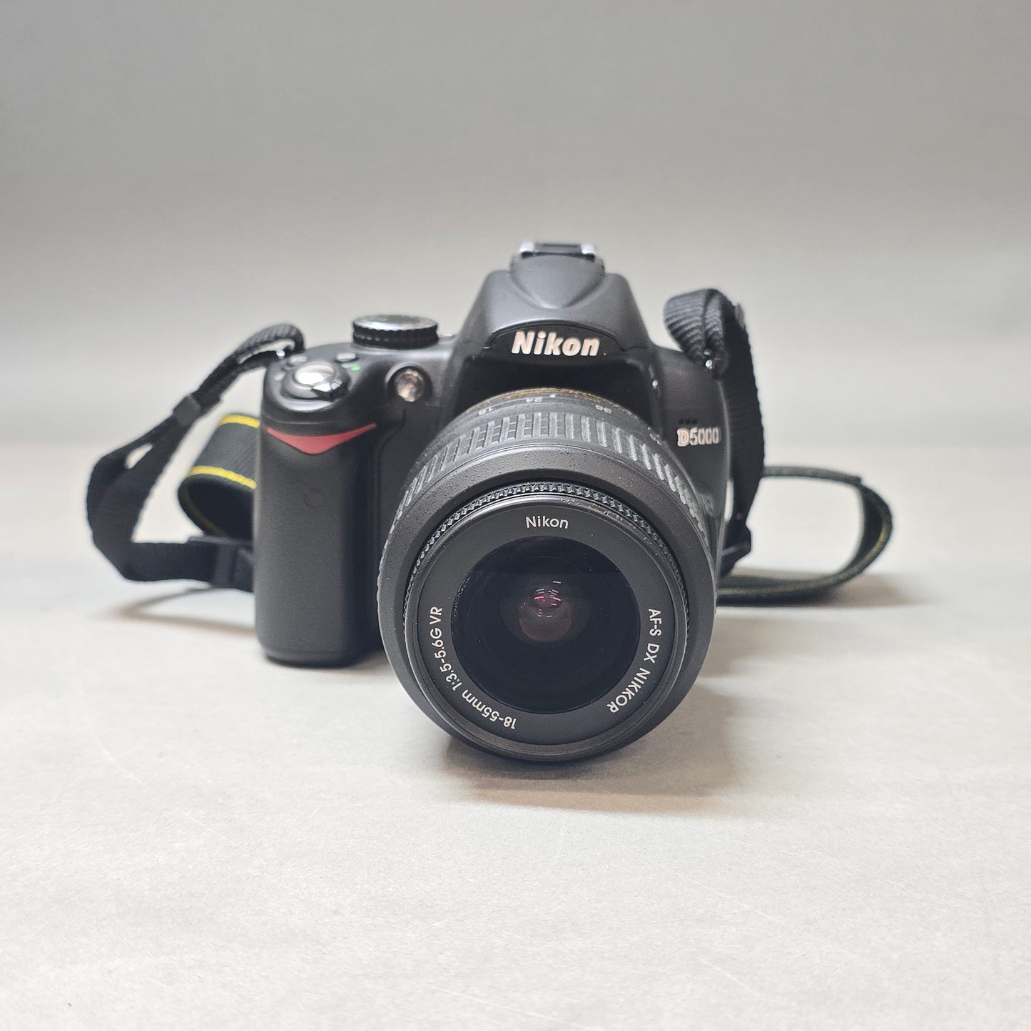 Nikon D5000 12.3MP DSLR Camera