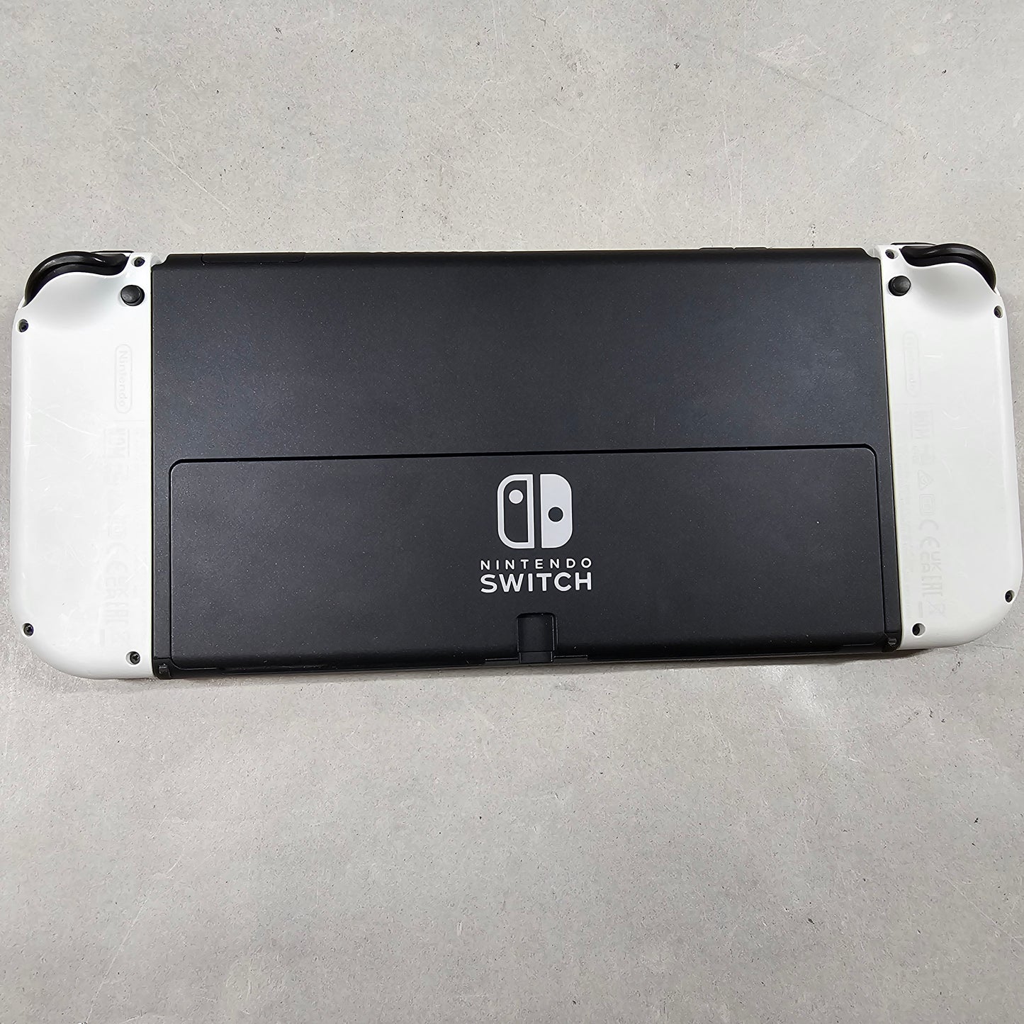 Nintendo Switch OLED Video Game Console HEG-001 Black/White