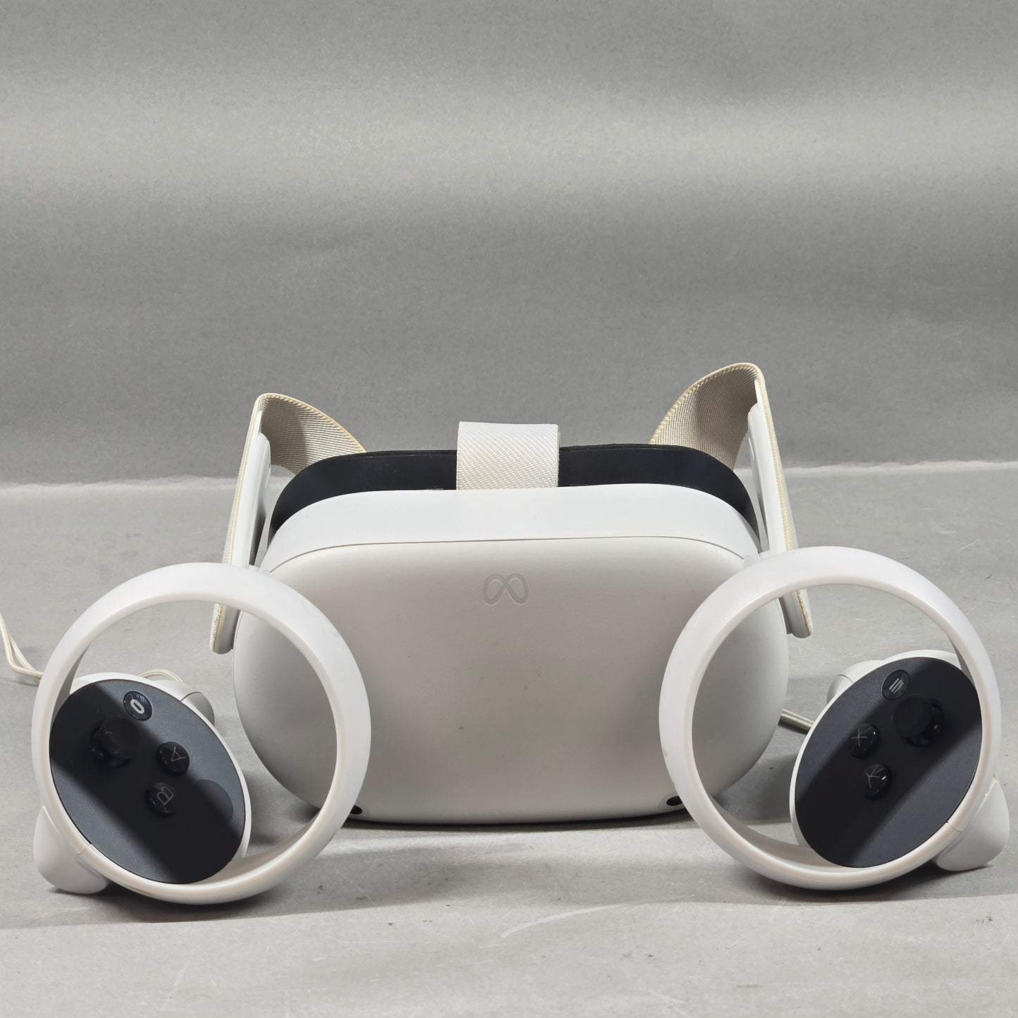 Meta Quest 2 128GB Standalone All-in-One VR Headset KW49CM