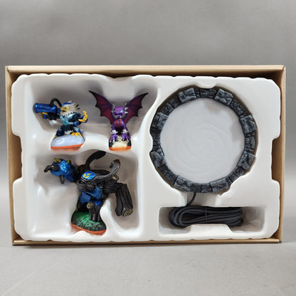 Nintendo Wii Skylander Giants Bundle Video Game Console RVL-101 Aqua Blue