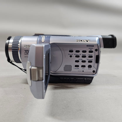 Sony Digital8 Camcorder Digital Video 8 Camcorder DCR-TRV340