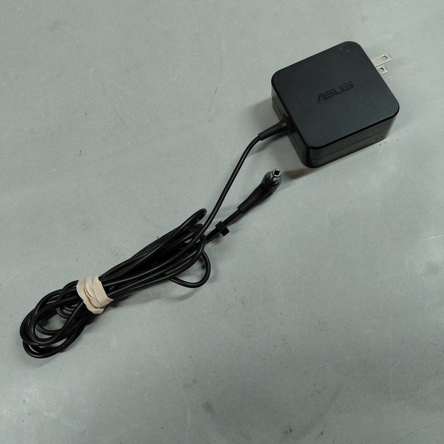 Amazon Echo 3 Smart Speaker R9P2A5