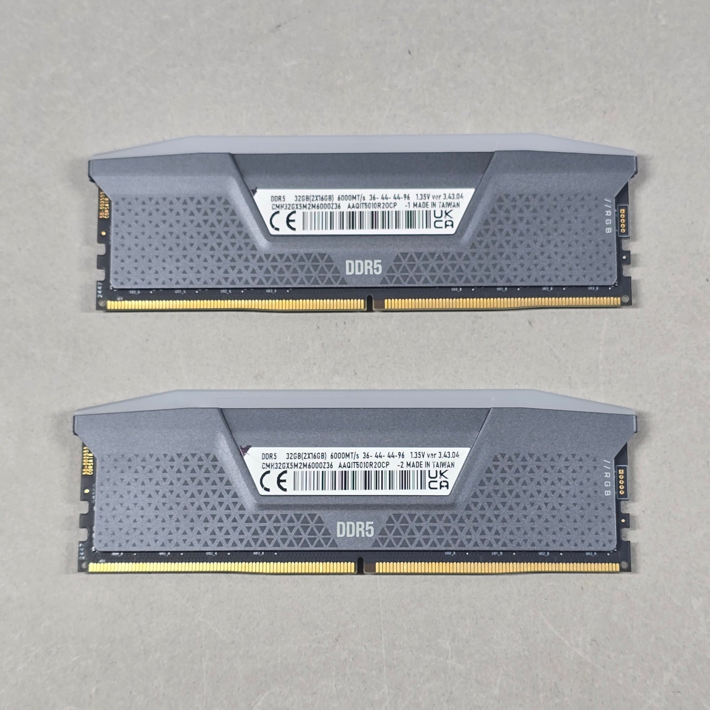 Corsair Vengeance RGB 32GB (2x16GB) RAM DDR5 6000MT/s CMH32GX5M2M6000Z36