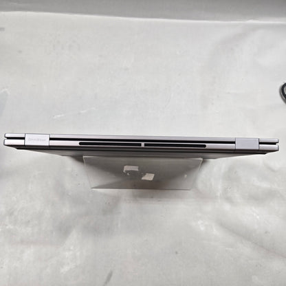 HP Omnibook X  15-EG0067ST 15.6" Ryzen 5 220 3.2GHz 16GB RAM 500GB SSD