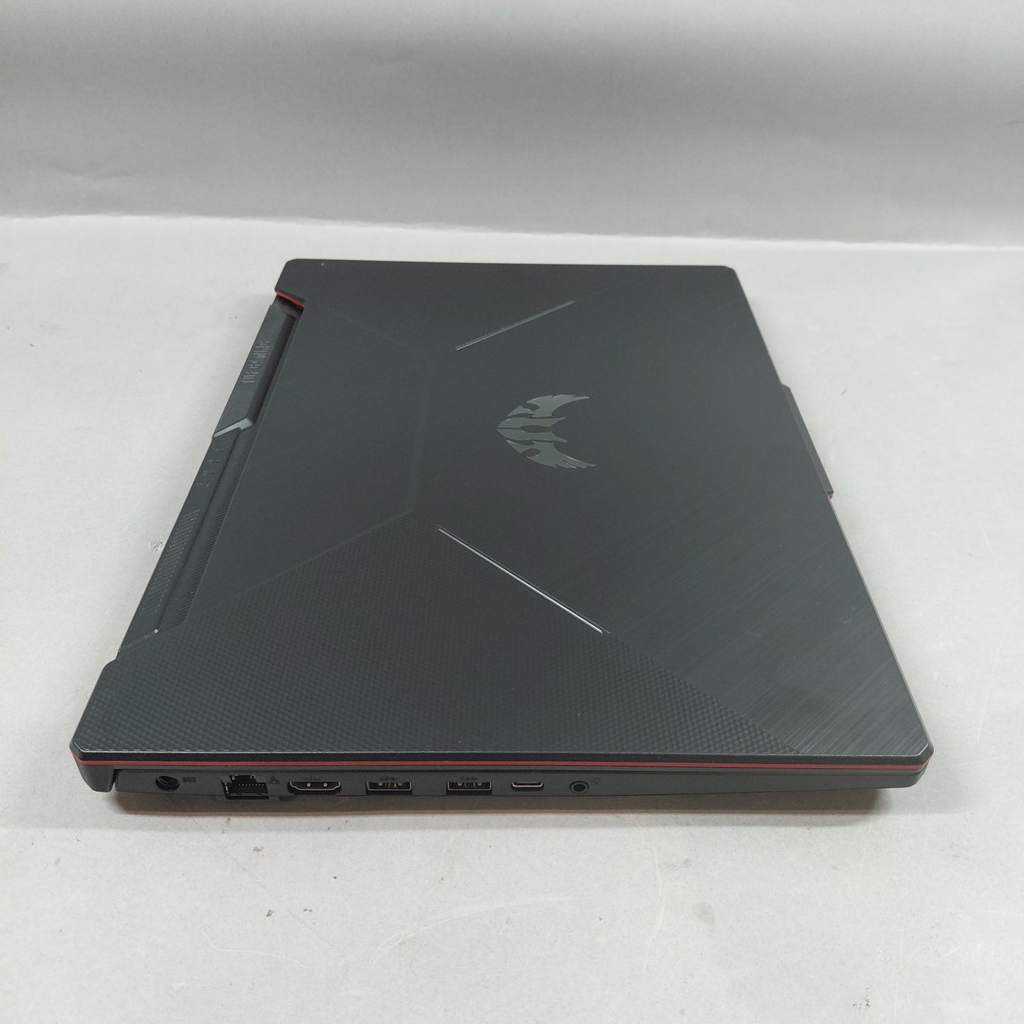 Asus Tuff Gaming F15 15.6" i5-10300H 2.2GHz 8GB RAM 500GB SSD GeForce GTX 1650