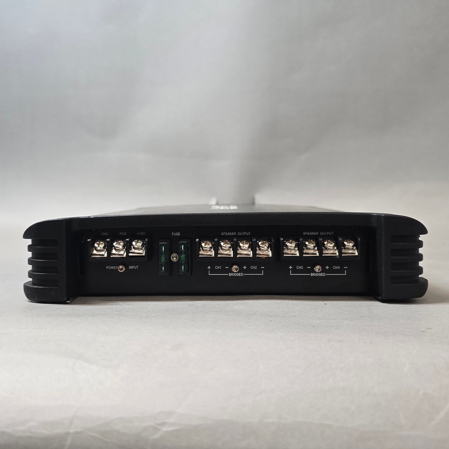 Select DS18  Four Channel Amplifier SLC1100.4