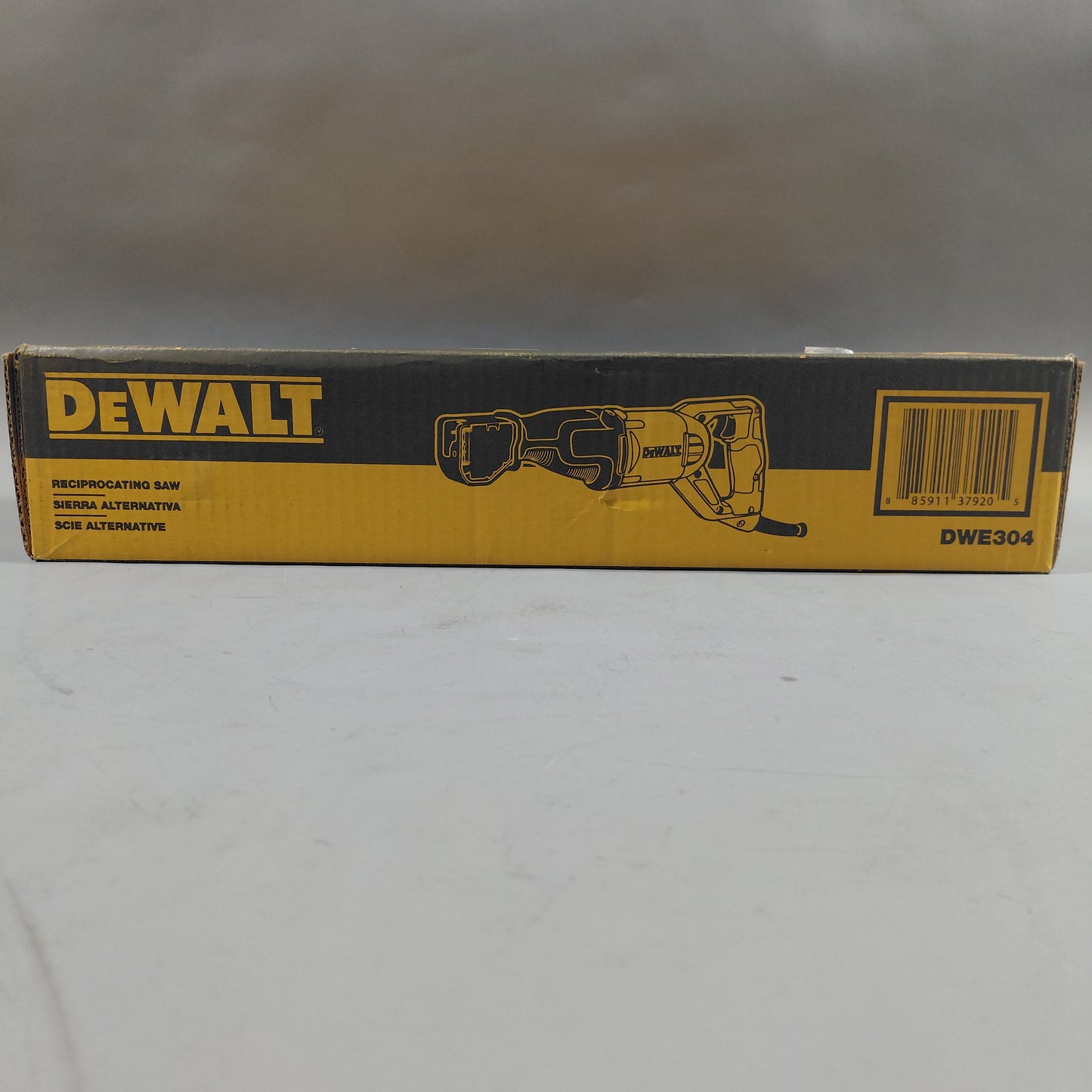 New Dewalt DWE304 Reciprocating Saw
