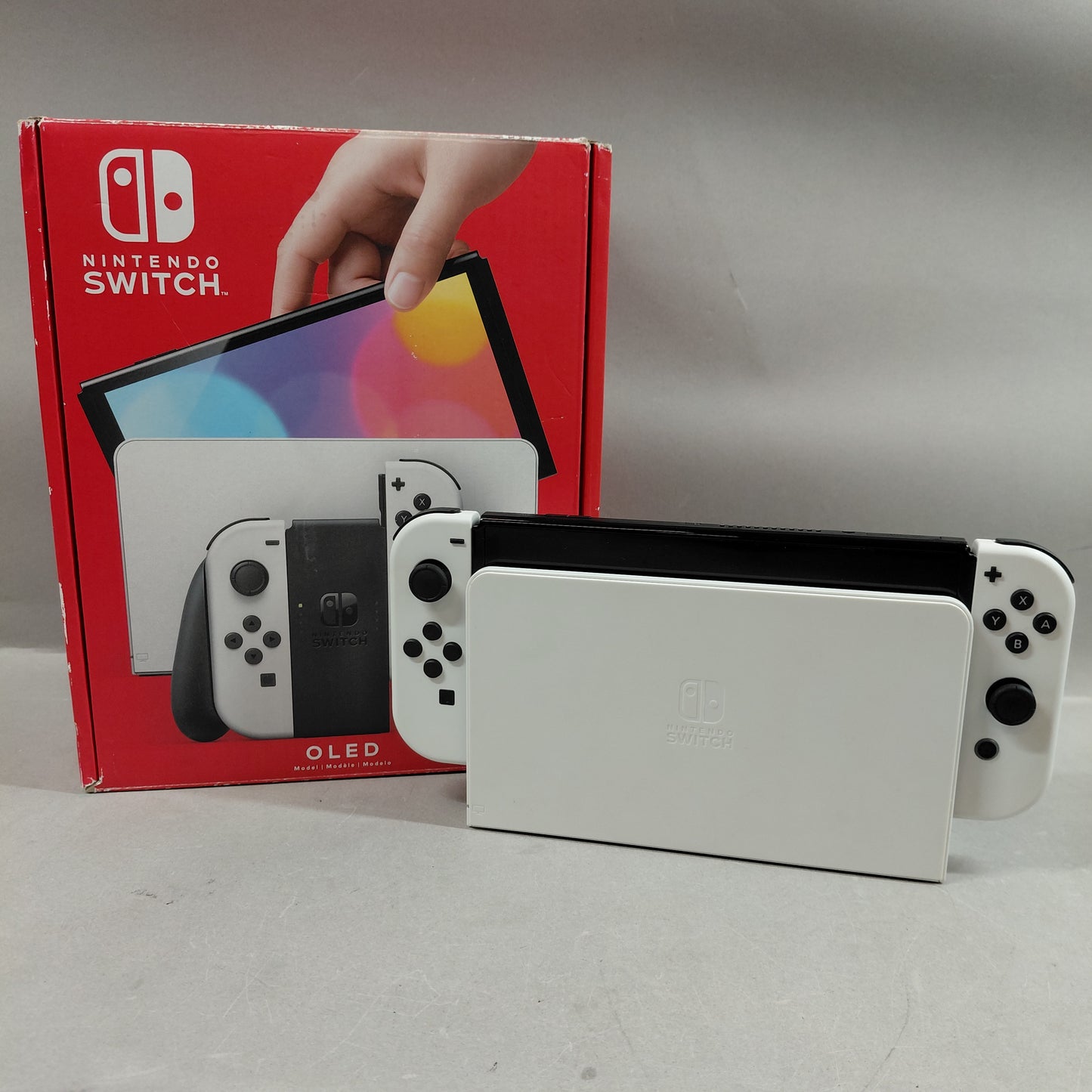 Nintendo Switch OLED Video Game Console HEG-001 Black/White