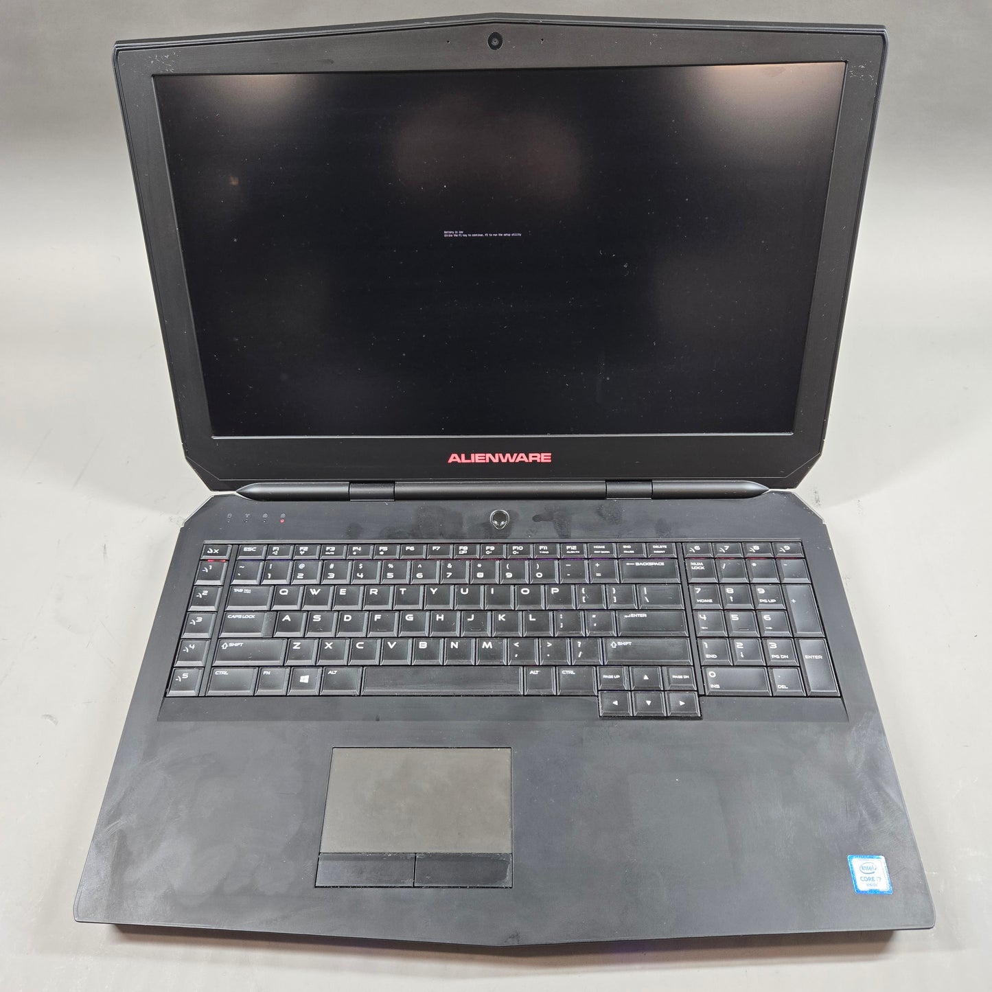 Alienware 17 R3 i7-6820HK 8GB RAM 1TB SSD GeForce RTX 2060