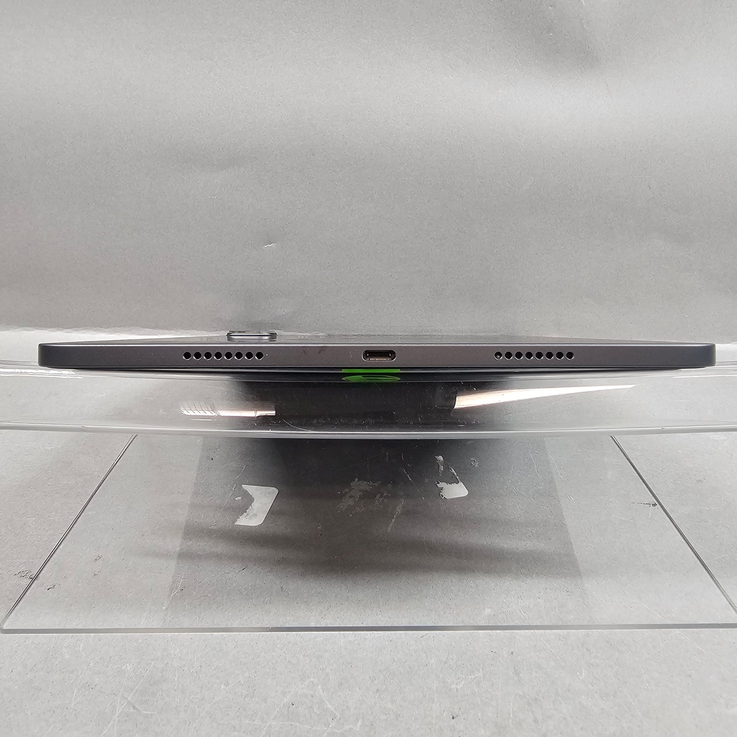 WiFi Only Apple iPad Pro 11" 3rd Gen 128GB Space Gray MHQR3LL/A