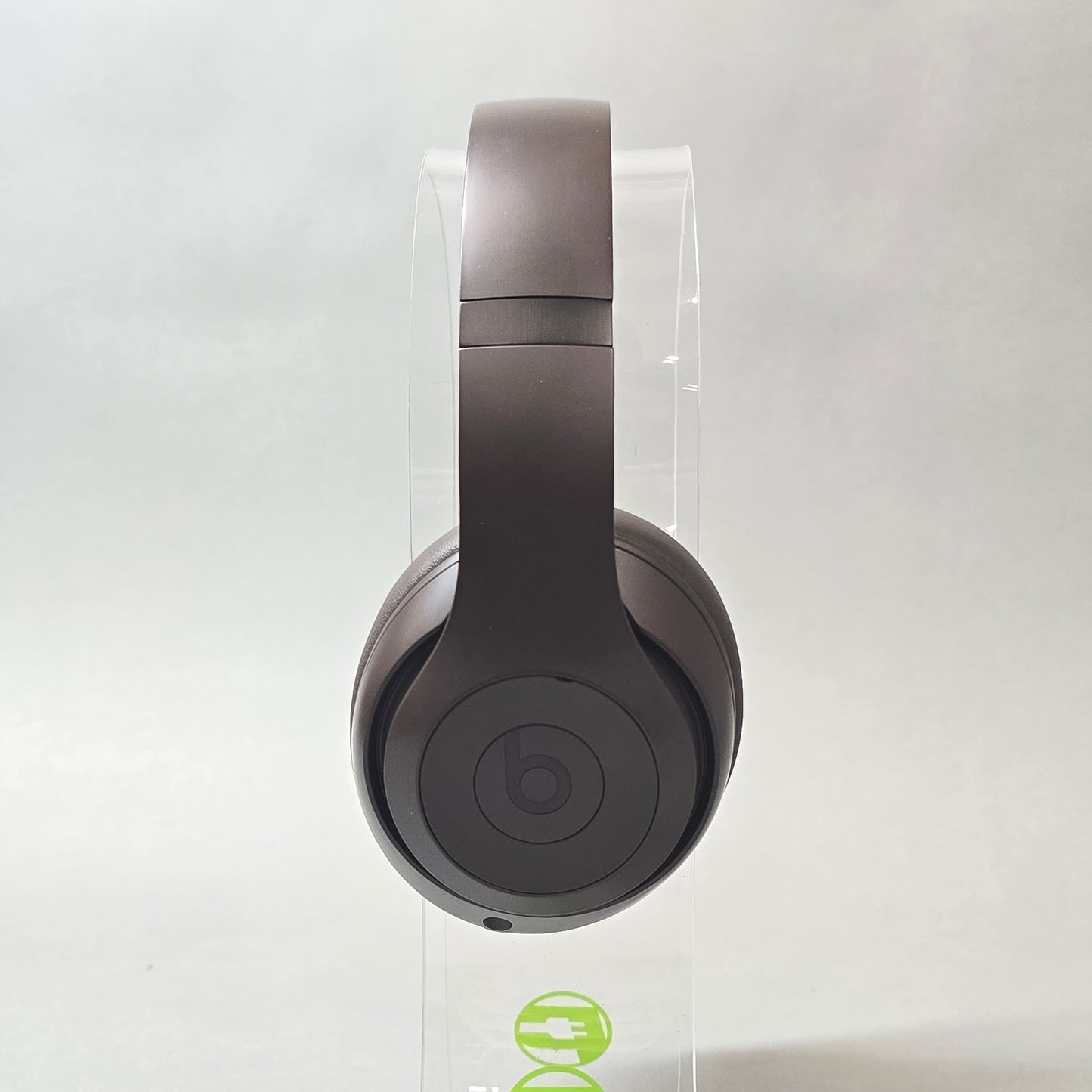 Beats Studio Pro Wireless Over-Ear Bluetooth Headphones Deep Brown MQTT3LL/A