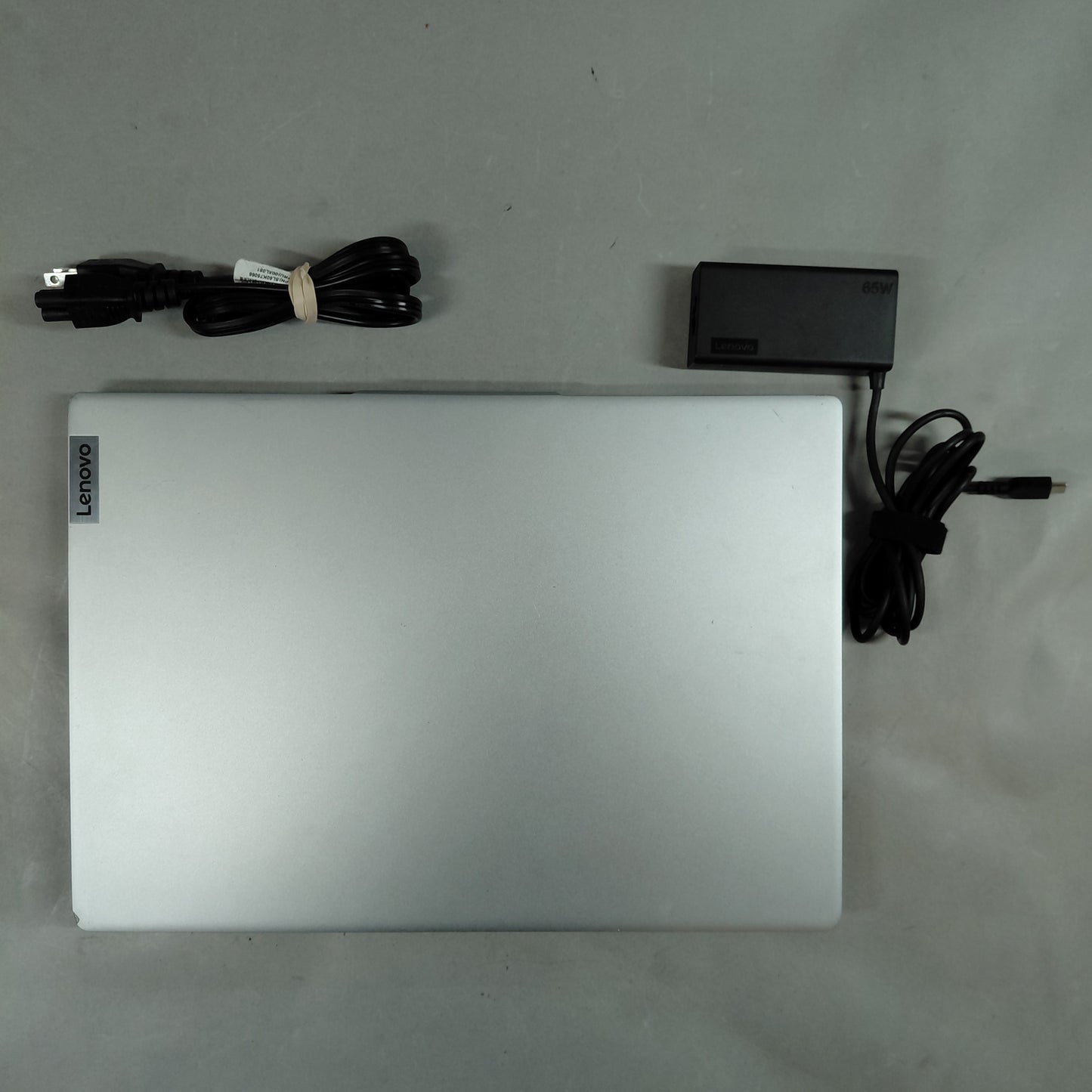 Lenovo IdeaPad Slim 5 16" Core 7 150U 1.8GHz 8GB RAM 512GB SSD