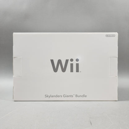 Nintendo Wii Skylander Giants Bundle Video Game Console RVL-101 Aqua Blue