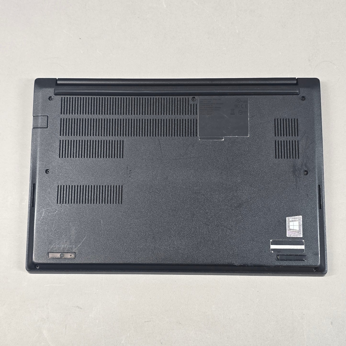 Lenovo ThinkPad E14 Gen 3 JVHFC1 14" Ryzen 5 5500U 2.1GHz 8GB RAM 256GB SSD