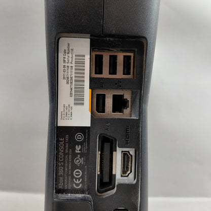 Microsoft Xbox 360 S 4GB Black 1439 W/3 Games