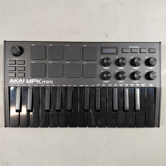 Akai MPK Mini Plus MIDI Keyboard 21