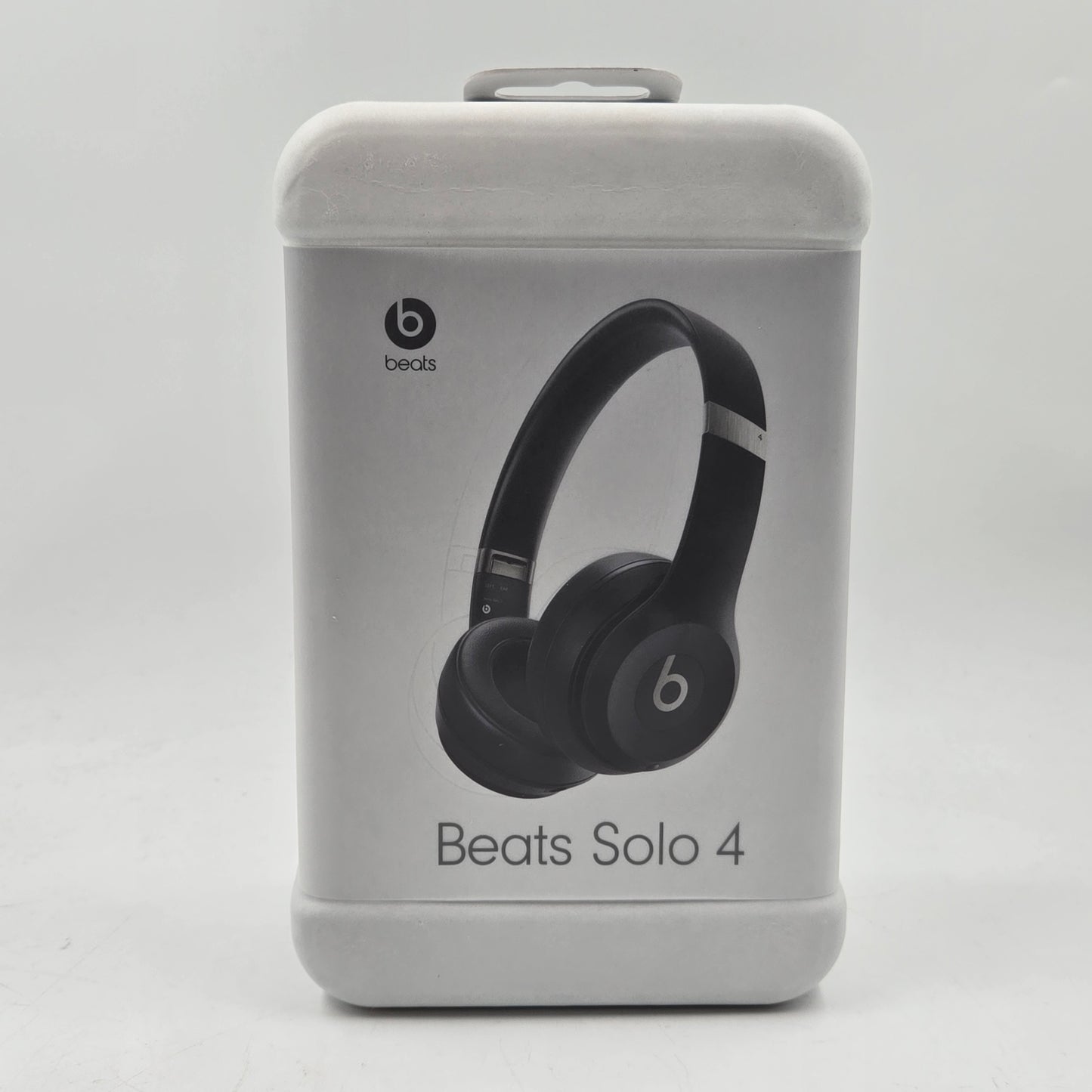 New Beats Solo 4 Wireless On-Ear Bluetooth Headphones Black MUW23LL/A