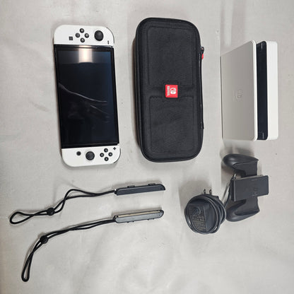 Nintendo Switch OLED Video Game Console HEG-001 Black/White