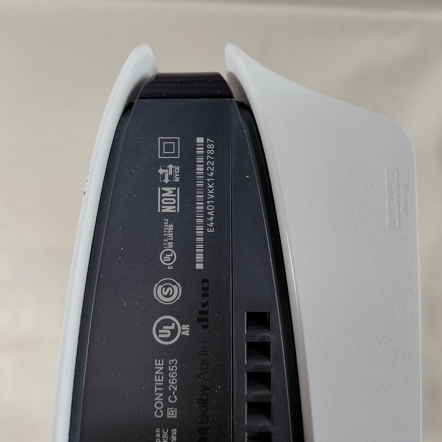 Sony PlayStation 5 Slim Disc Edition PS5 1TB White CFI-2015