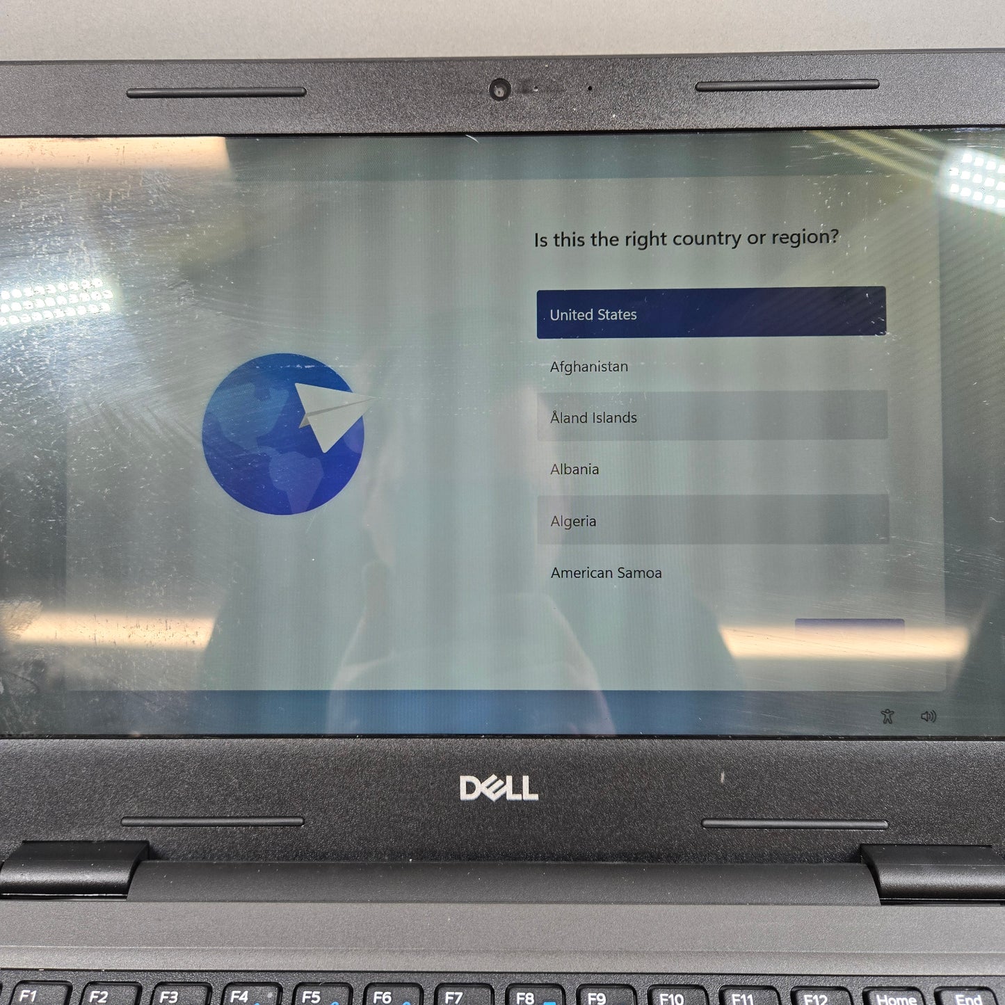 Dell Latitude 3310 3310 13.3" i3-8145u 2.1GHz 8GB RAM 120GB SSD UHD Graphics 620