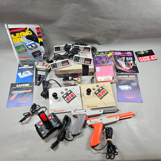 Nintendo Entertainment System NES Video Game Console NES-001 Gray