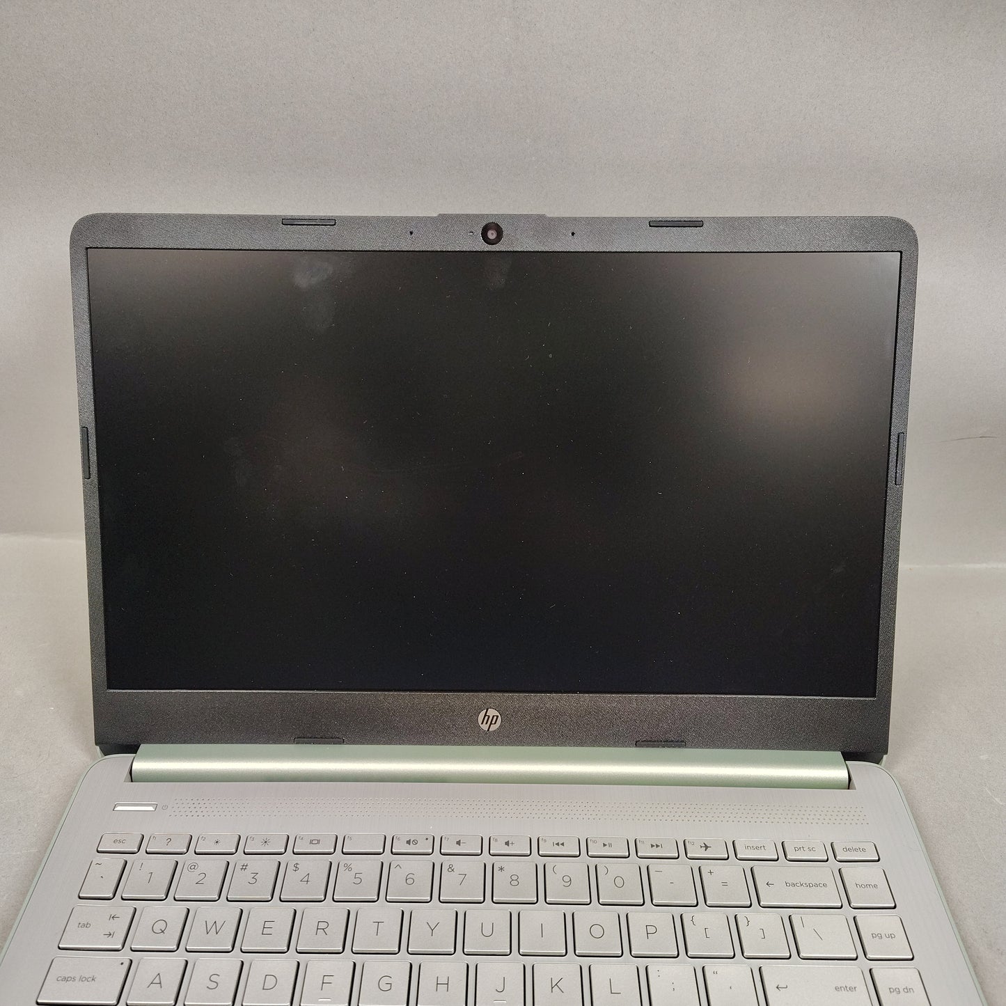 HP Laptop 14-DQ6013DX 14" i3-1215U 0.8GHz 4GB RAM 128GB SSD Bad Trackpad