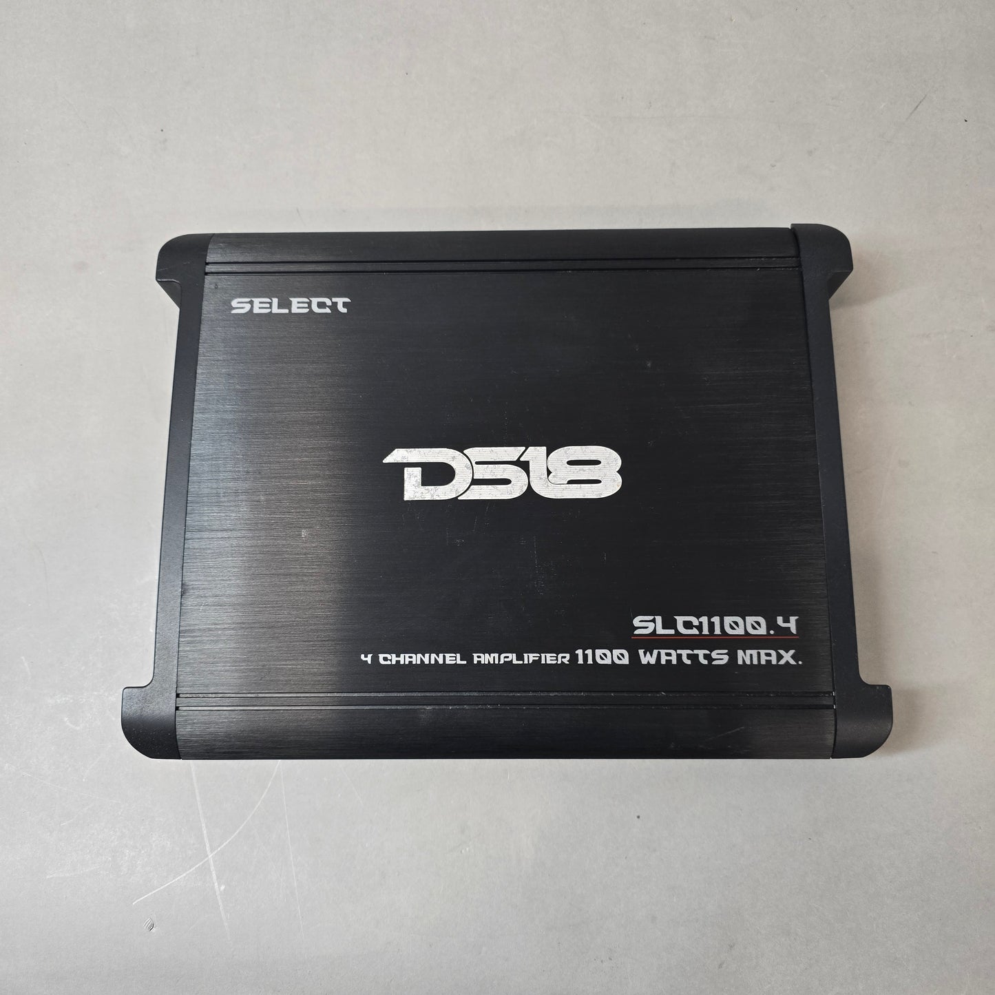 Select DS18  Four Channel Amplifier SLC1100.4