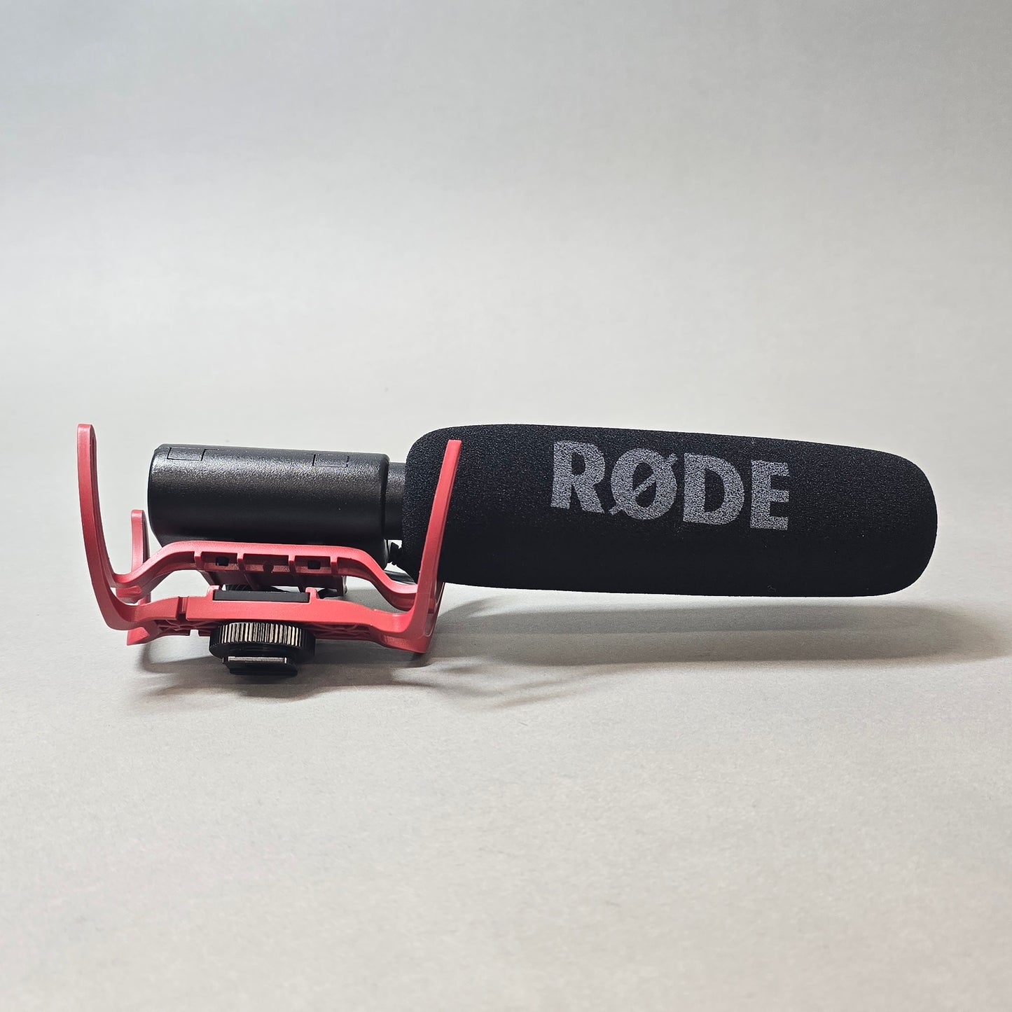 Rode VideoMic 40 Hz - 20 kHz Shotgun Microphone with Rycote Lyre Shock Mounting