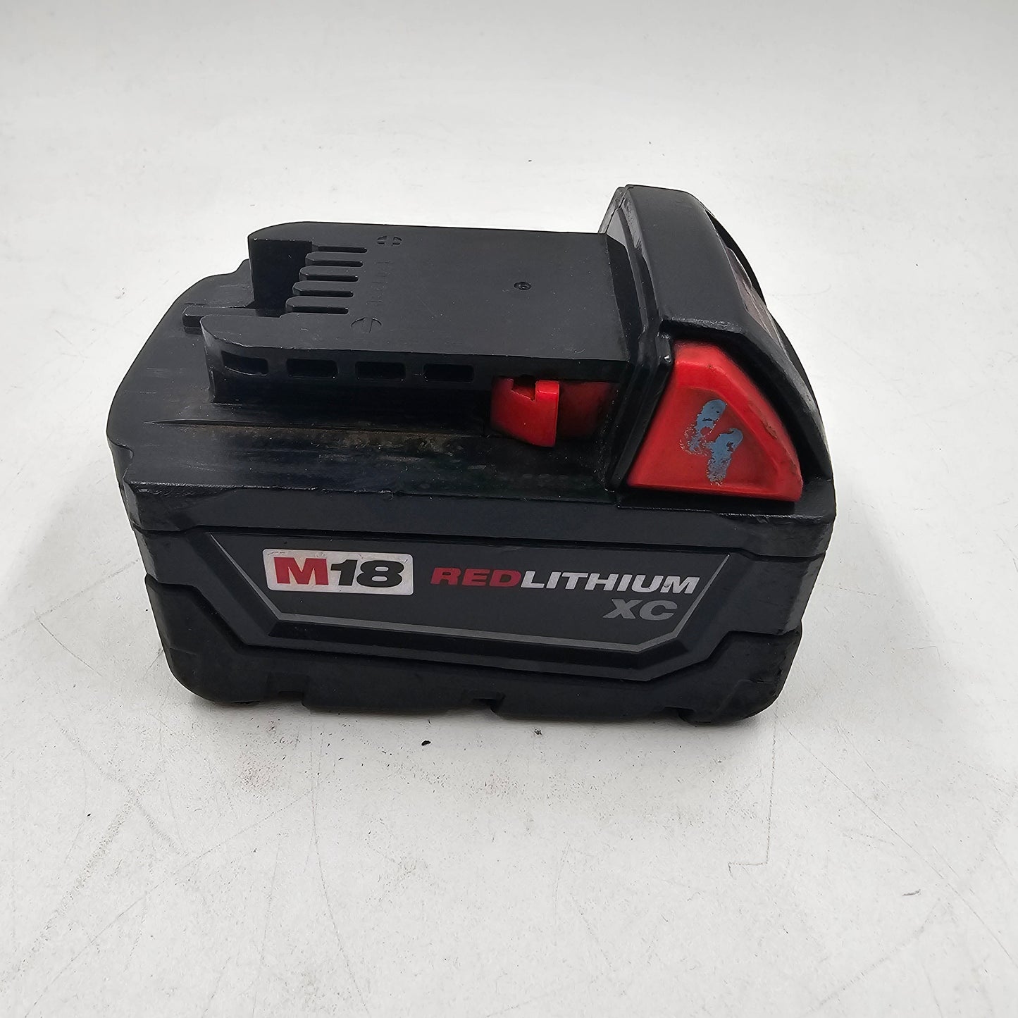 Milwaukee 48-11-1828 M18 18V Battery Charger