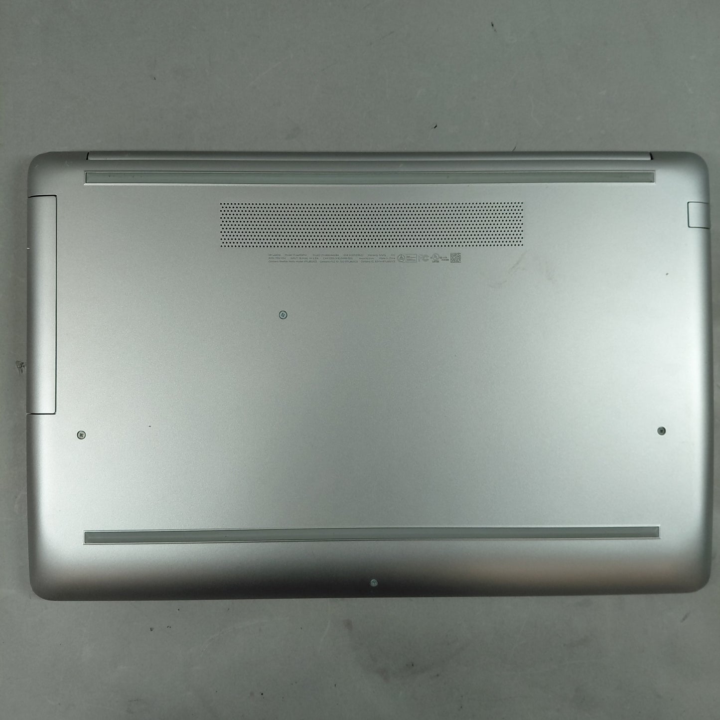 HP Laptop  15-EG0067ST 15.6" Ryzen 3 3250U 2.6GHz 8GB RAM 1TB HDD 128GB SSD