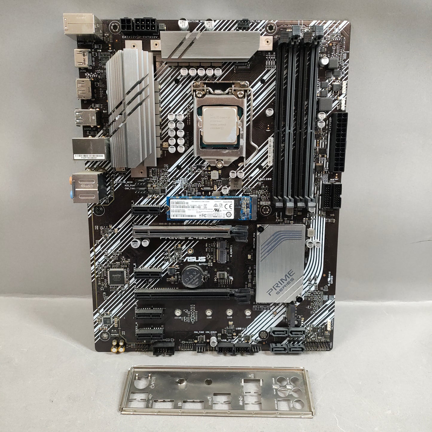 Asus PRIME Z490-P AM5 ATX W/intel Core i7-10700KF