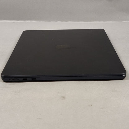 2022 Apple MacBook Pro 13.6" M2 8C GPU 3.5GHz 8GB RAM 250GB SSD A2681