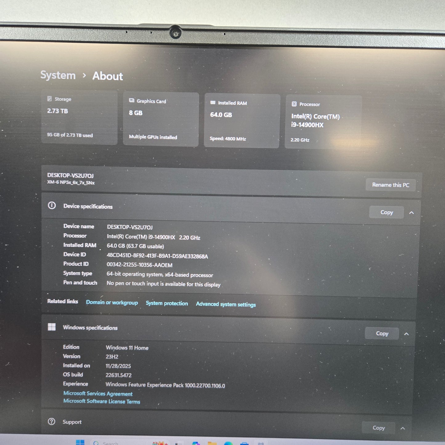 Xidax Laptop NP70SND i9-14900HX 2.2GHz 64GB RAM 2TB SSD 1TB SSD GeForce RTX 4060