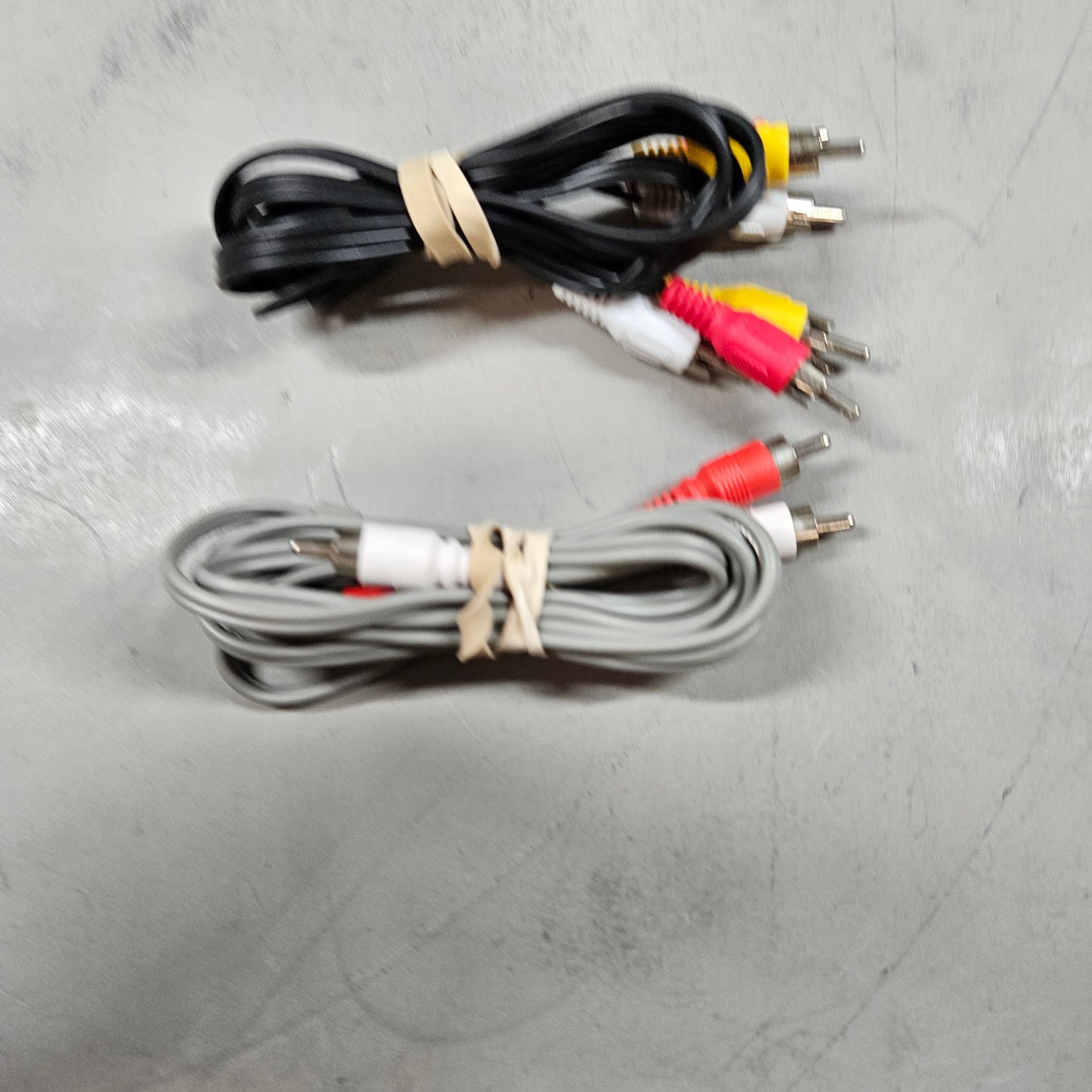 Nintendo Entertainment System NES Video Game Console NES-001 Gray