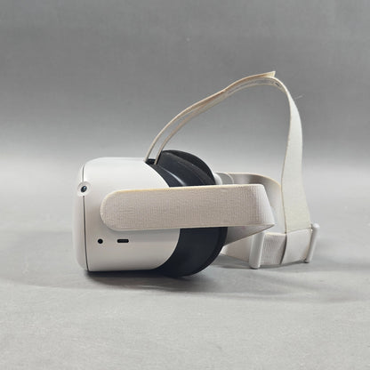 Meta Quest 2 128GB Standalone All-in-One VR Headset KW49CM