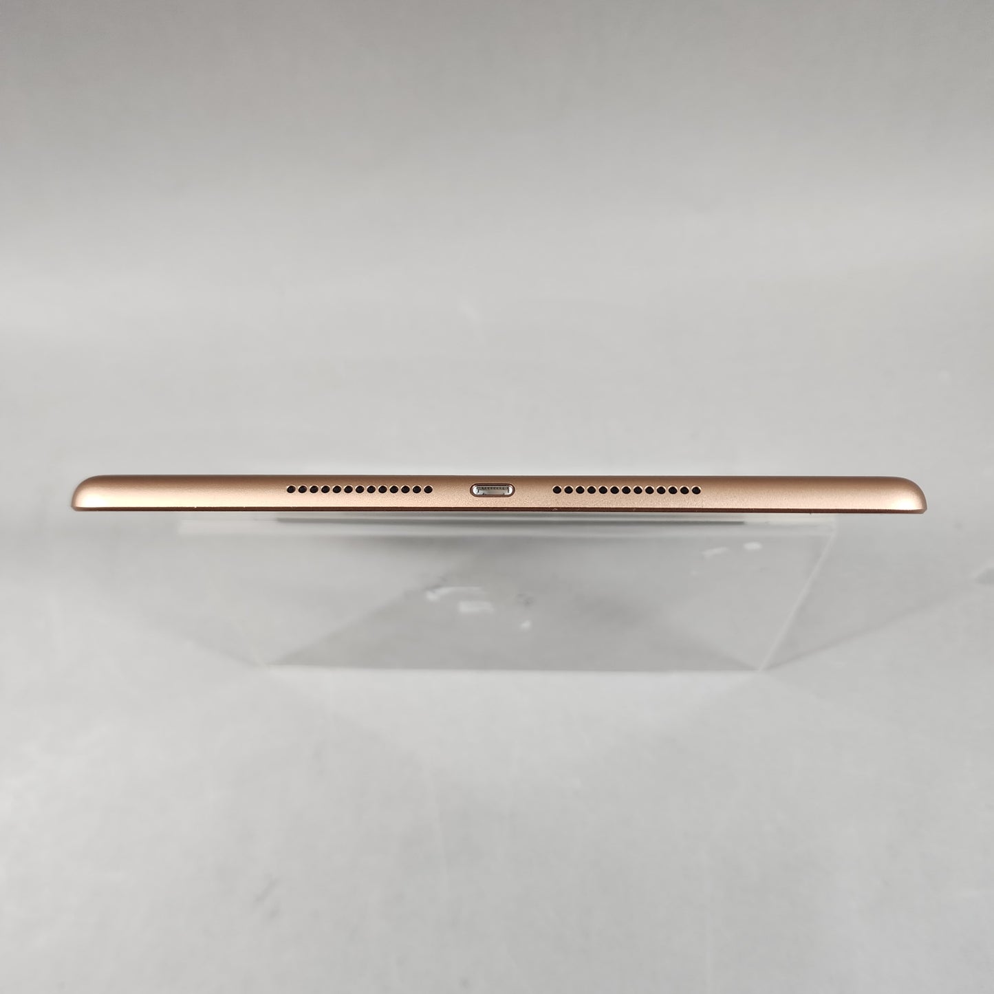 WiFi Only Apple iPad 8th Gen 32GB GOLD MYLC2LL/A