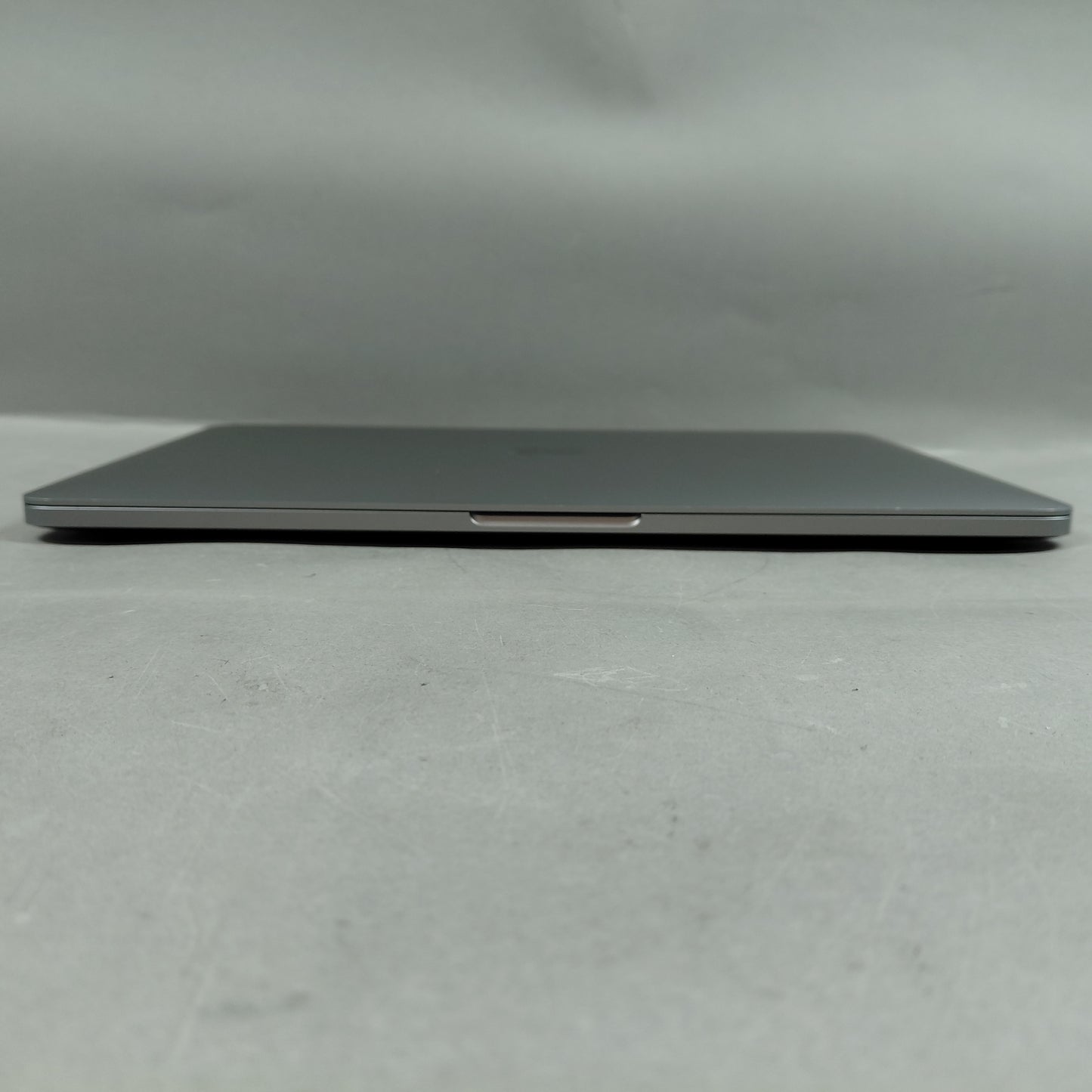 2020 Apple MacBook Pro 13.3" i5 1.4GHz 8GB RAM 256GB Silver A2289